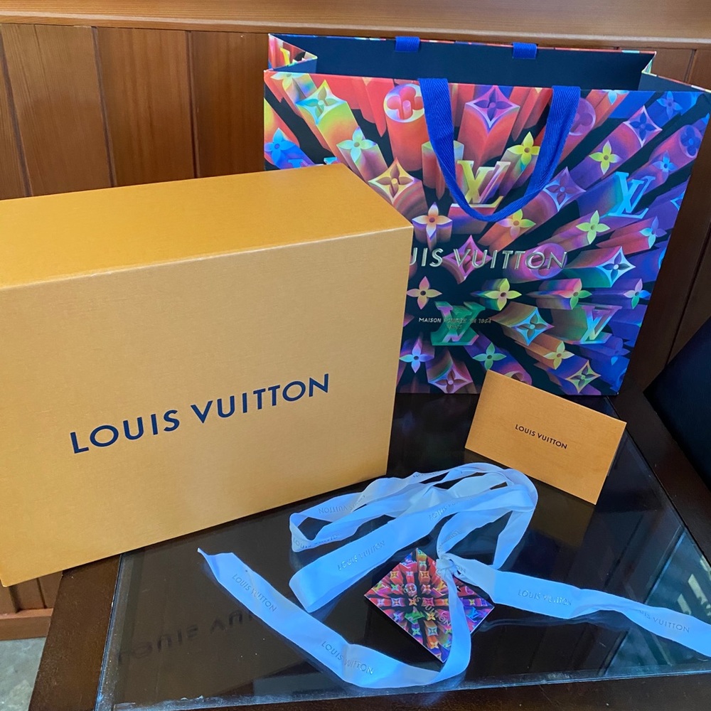 SOLD - Louis Vuitton Box and Bag!